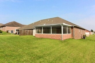 2817-2819 Lynwood Hills Dr in Cape Girardeau, MO - Building Photo - Building Photo