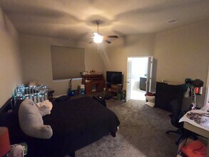 2007 Markley Dr in Bryan, TX - Building Photo - Building Photo