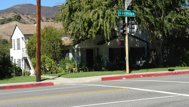 1605 Verdugo Rd in Glendale, CA - Foto de edificio - Building Photo