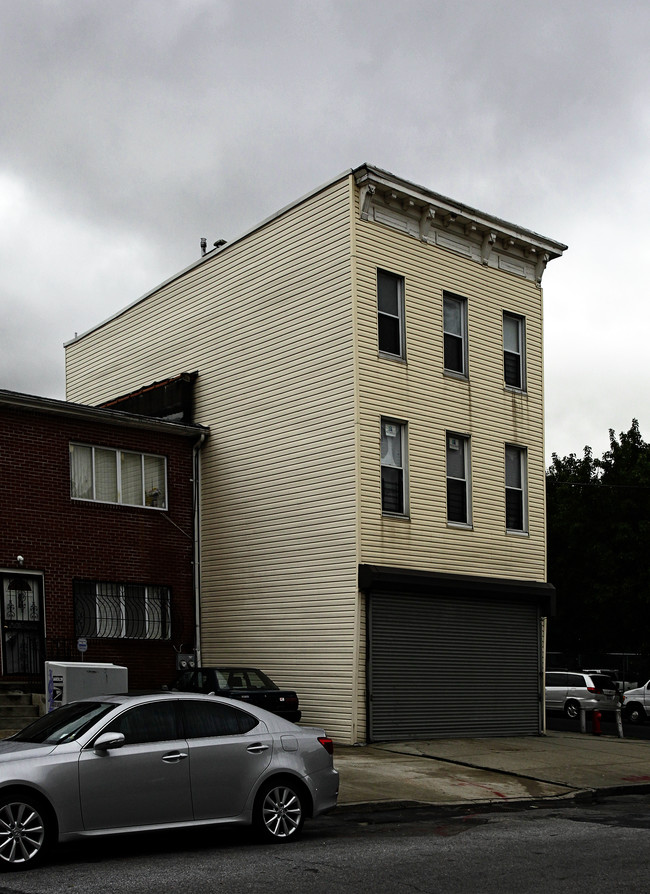 29 Buffalo Ave in Brooklyn, NY - Building Photo - Building Photo