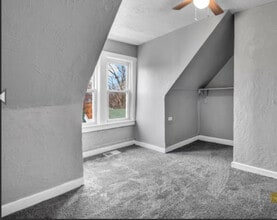 9219 S Greenwood Ave in Chicago, IL - Building Photo - Building Photo