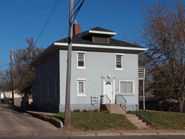 615 40th Ave NE in Columbia Heights, MN - Building Photo - Building Photo