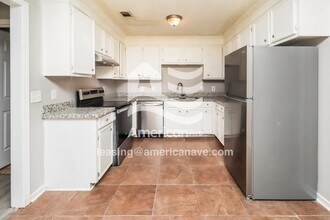 103 Rolling Hills Blvd in Florence, MS - Foto de edificio - Building Photo