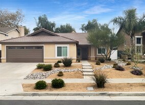 758 Hillview St in Beaumont, CA - Building Photo