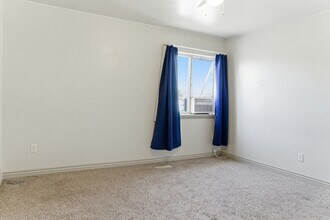 114 W 975 N in Orem, UT - Building Photo - Building Photo