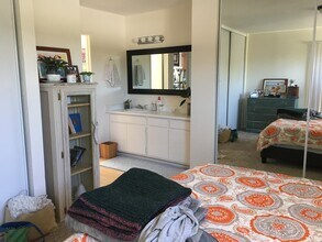 2003 Lost Oak Dr, Unit A in Los Osos, CA - Foto de edificio - Building Photo