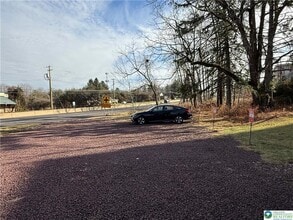 5328 PA-309 in Center Valley, PA - Building Photo - Building Photo