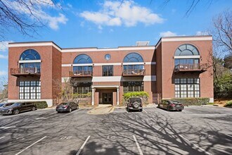 790 North Ave NE in Atlanta, GA - Foto de edificio - Building Photo
