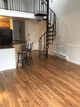 228 Bloomfield St-Unit -#12 in Hoboken, NJ - Building Photo - Building Photo