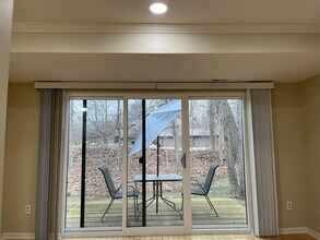 1522 STREAMWOOD, 20 in Rochester Hills, MI - Building Photo - Building Photo