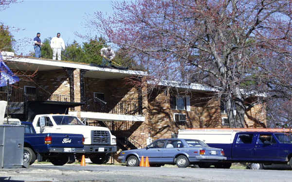 Potomac Crest Apartments in Woodbridge, VA - Foto de edificio - Building Photo