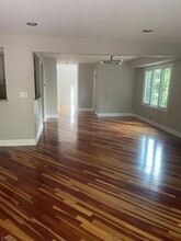 26 Averell Dr in Morris Plains, NJ - Building Photo - Building Photo