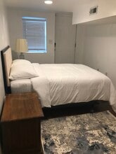 127 N Patterson Park Ave, Unit Appartement Basement in Baltimore, MD - Building Photo - Building Photo