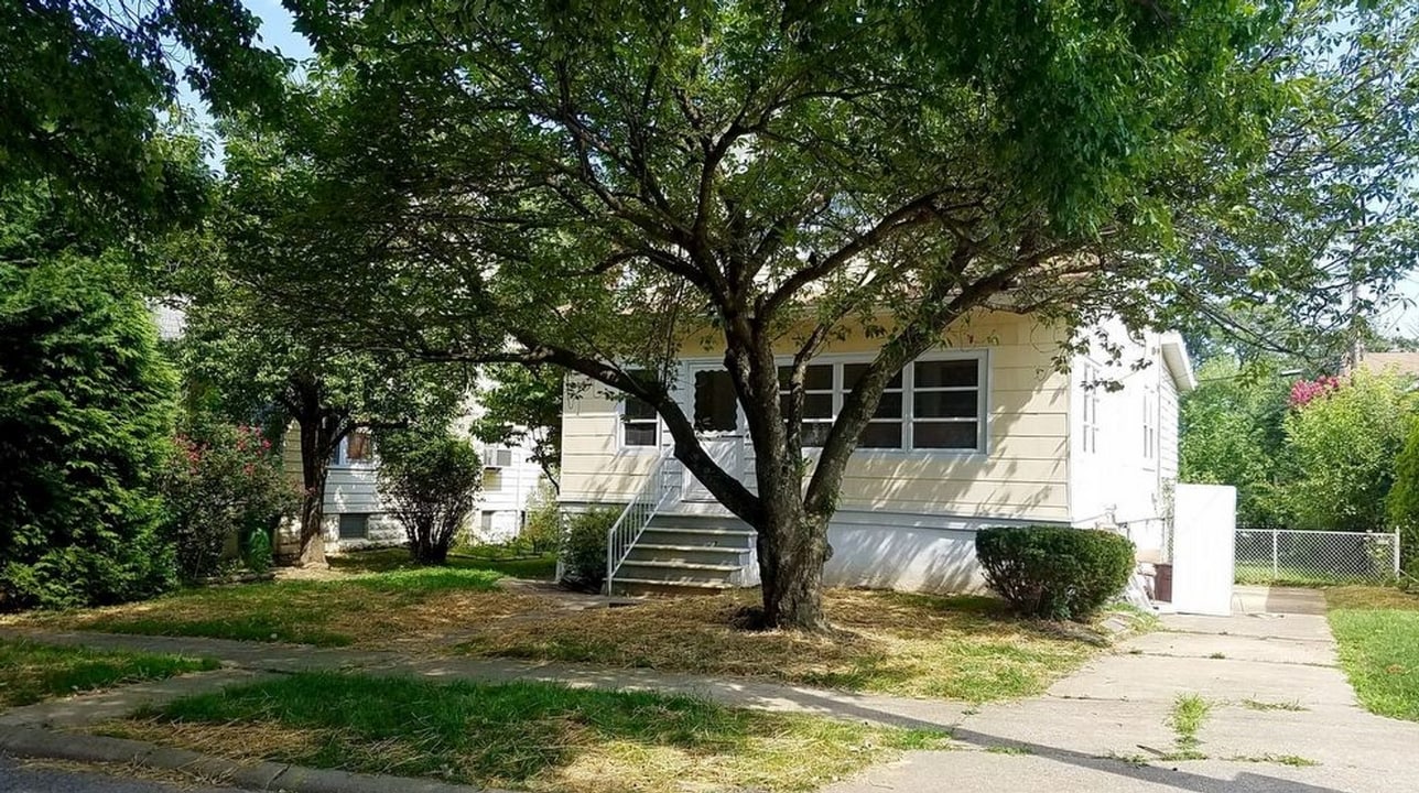 4801 Edgar Terrace in Baltimore, MD - Building Photo