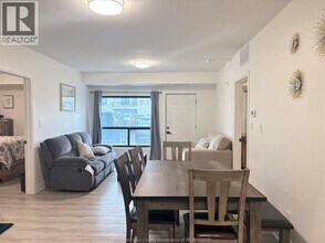 3370 Stella Crescent in Windsor, ON - Building Photo - Building Photo