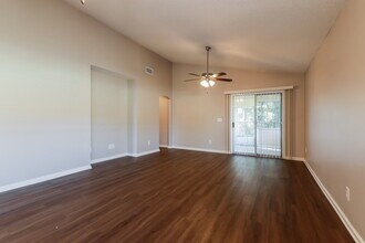 4343 Hanging Moss Dr in Orange Park, FL - Building Photo - Building Photo