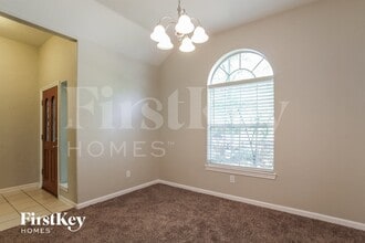 6319 Upper Lake Dr in Humble, TX - Foto de edificio - Building Photo