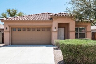 33337 N Sonoran Trail in San Tan Valley, AZ - Building Photo