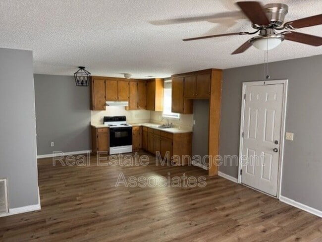 424 N 8th St in Griffin, GA - Building Photo - Building Photo