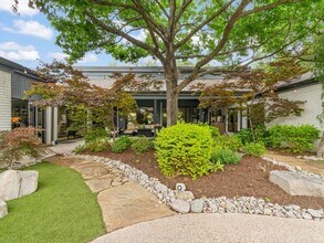 5512 Bent Tree Dr in Dallas, TX - Building Photo - Building Photo