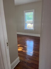 2181 Rexwood Rd in Cleveland Heights, OH - Building Photo - Building Photo