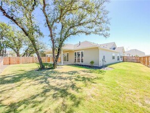 925 Rabbit Brush Rd in Leander, TX - Building Photo - Building Photo