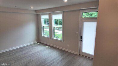 12853 Milling Stone Terrace in Herndon, VA - Building Photo - Building Photo