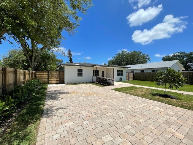 property at 1564 SW 28th Terrace
