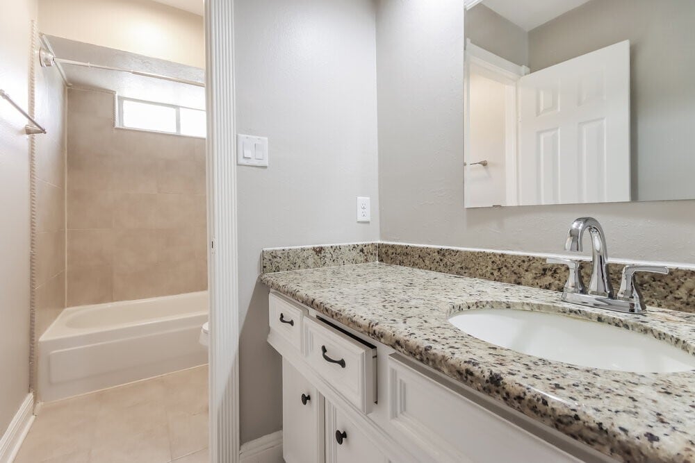 20003 Atasca Villas Dr in Humble, TX - Building Photo