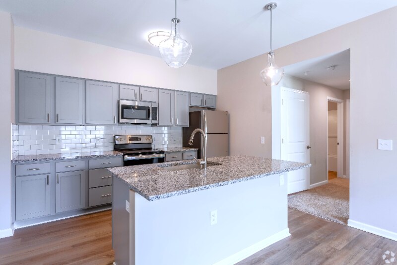 307 W Johnstown Rd-Unit -312 in Gahanna, OH - Building Photo