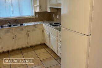 957 Hickory Cir in Birmingham, AL - Building Photo - Building Photo