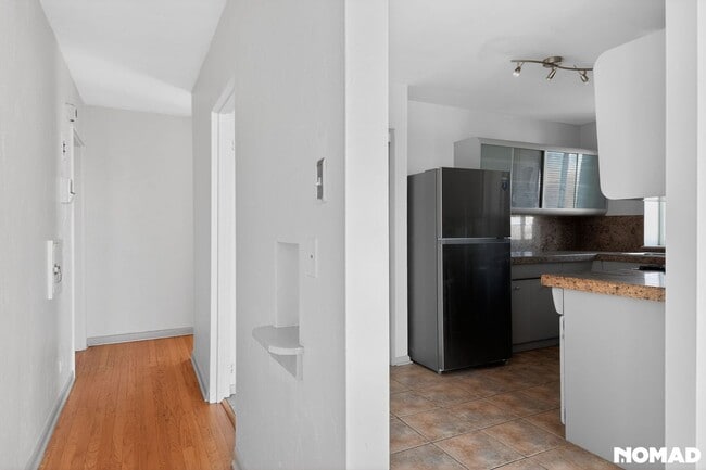 property at 4430 W 35th Ave