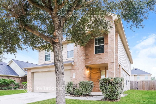 2435 Gianna Way in Houston, TX - Foto de edificio - Building Photo