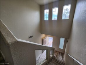 9215 Onesto Ave in Las Vegas, NV - Building Photo - Building Photo