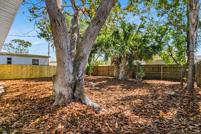 1712 25th Ave N in St. Petersburg, FL - Building Photo - Building Photo