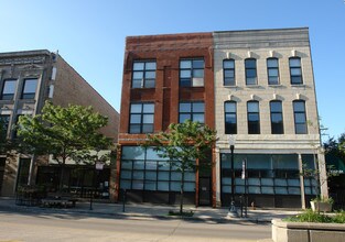 1047 W Madison St in Chicago, IL - Building Photo - Building Photo