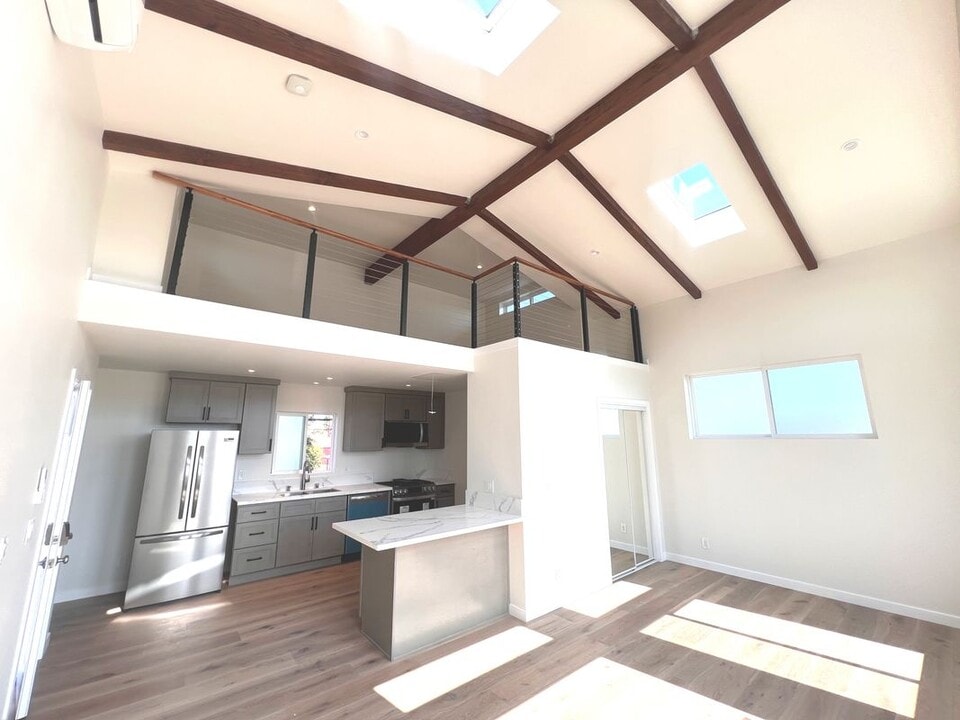 4838 Gundry Ave in Long Beach, CA - Building Photo