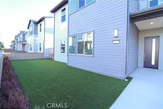 273 Shoveler in Irvine, CA - Building Photo - Building Photo