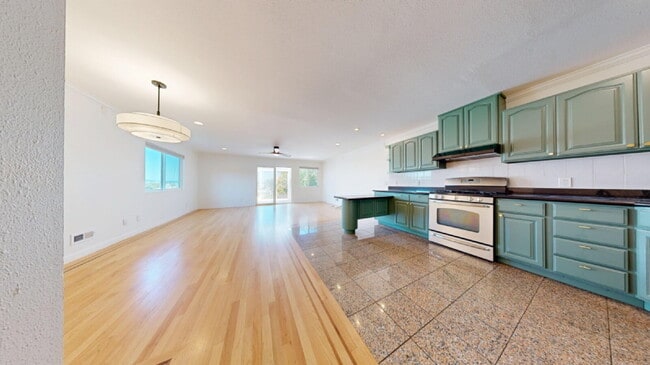 651 University St in San Francisco, CA - Building Photo - Building Photo