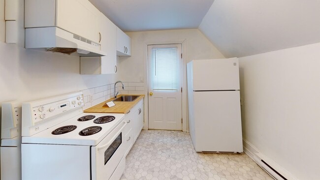 property at 409 Robinson St