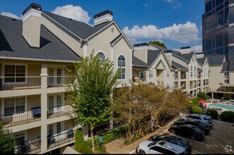 3655 Habersham Rd NE in Atlanta, GA - Building Photo - Building Photo