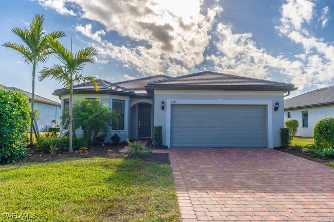 6775 Winding Cypress Dr in Naples, FL - Building Photo - Building Photo