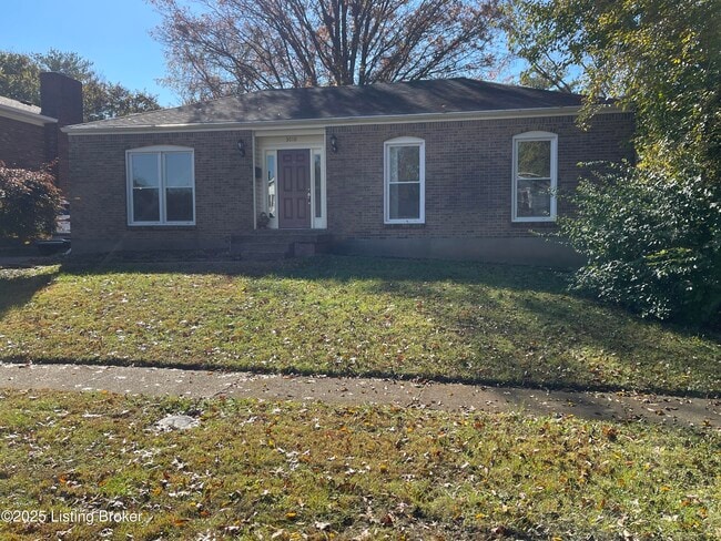 3010 Arjay Ln in Louisville, KY - Building Photo - Building Photo