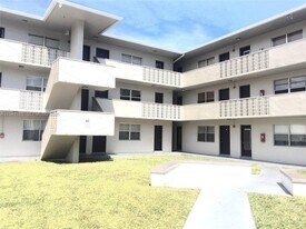 1545 NW 8th Ave in Miami, FL - Building Photo