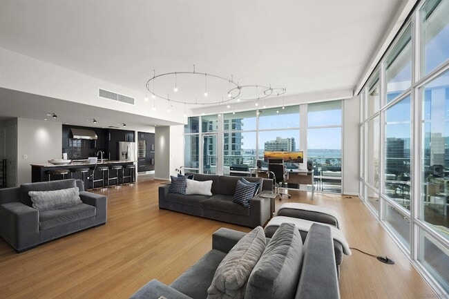 property at 1262 Kettner Blvd