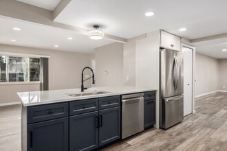 6976 Braun Ct in Arvada, CO - Building Photo - Building Photo