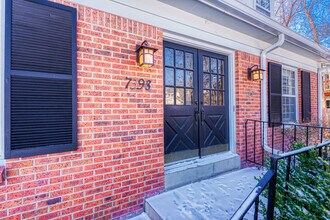 7398 S Hudson Way in Centennial, CO - Building Photo - Building Photo