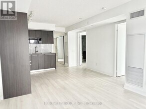 70 Queens Wharf Rd in Toronto, ON - Building Photo - Building Photo