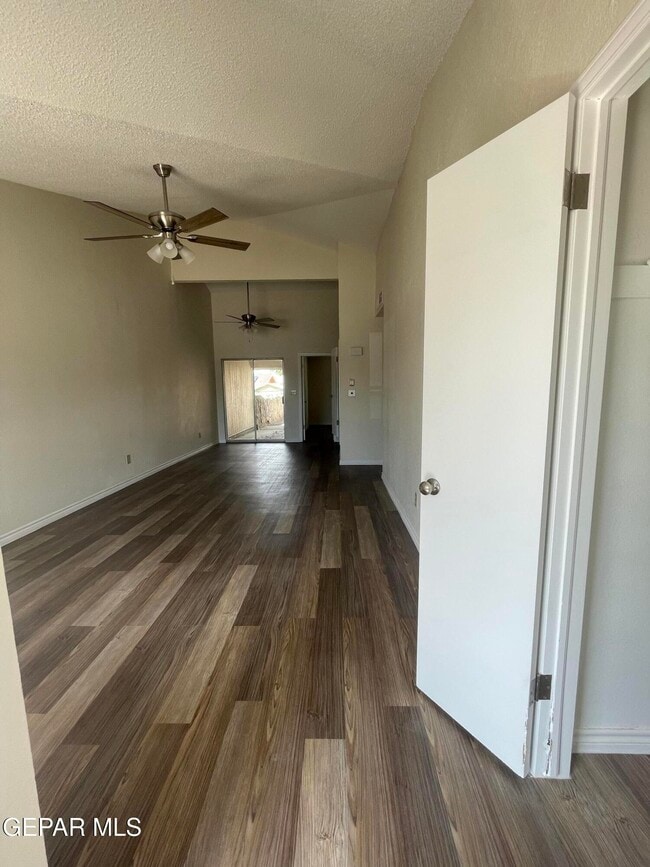 847 Montera Rd in El Paso, TX - Building Photo - Building Photo