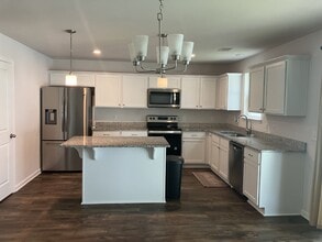 499 Volunteer Park Road in Ridgeland, SC - Building Photo - Building Photo